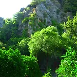 Simge Πανσιόν Çıralı