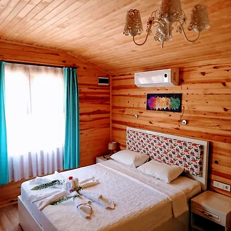 Pensjonat Simge 4*