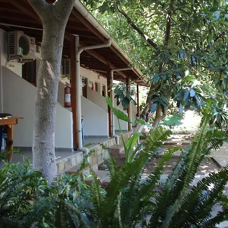招待所 斯姆格旅馆 Çıralı